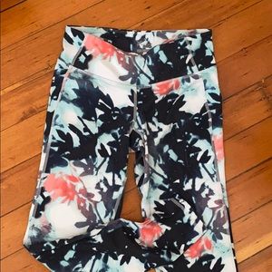 Workout leggings in tropics print